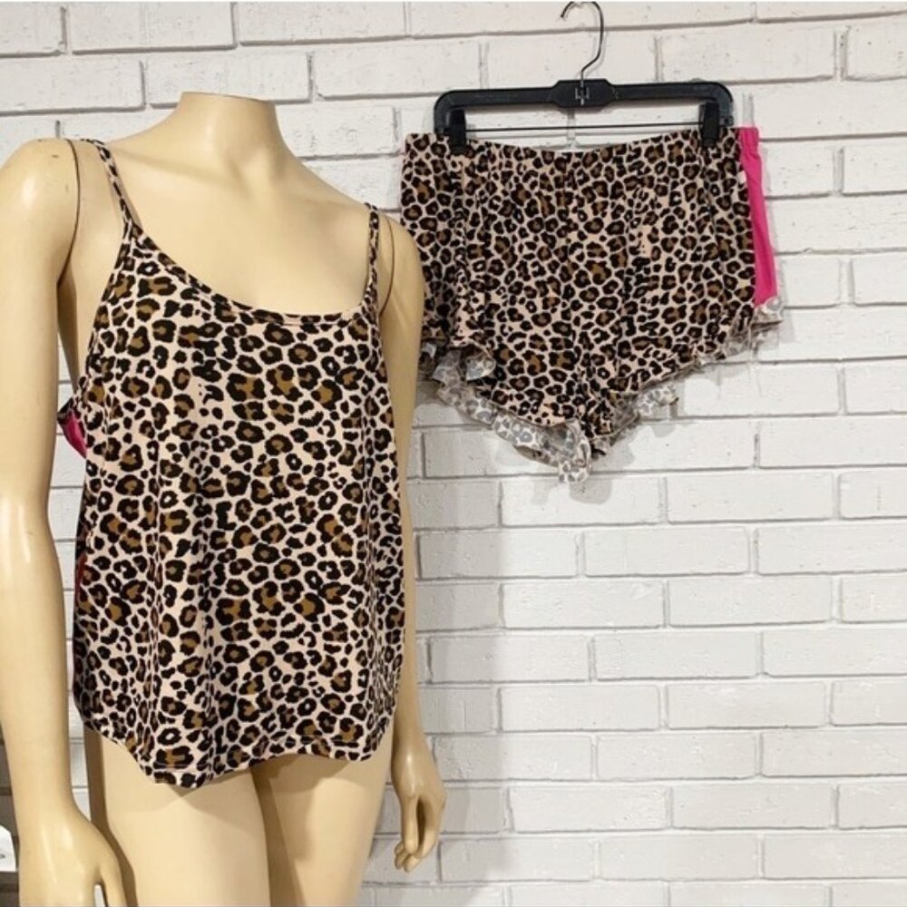 French Affair Women’sLeopard Print‎ Cami Top/Shorts - Size 1X